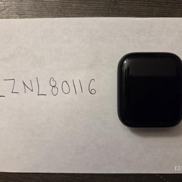 Apple Watch SE 2nd Gen 40mm - Midnight, A2722 - GPS, Aluminum