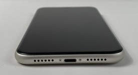 Fair
													Apple iPhone 11 - Unlocked, White, 128 GB, A2111, photo 4 of 8