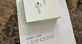 New
													Apple AirPods 4th Gen - Active Noise Cancellation, photo 2 of 2