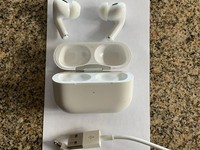Apple AirPods Pro 2