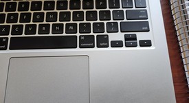 Good
													MacBook Pro 2015 (Retina) - 13" - Silver, 256 GB, 8 GB, photo 1 of 16