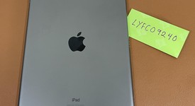 Good
													Apple iPad 7th Gen - Wi-Fi, Gray, 32 GB, A2197, photo 4 of 10