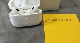 Used
													Apple AirPods Pro 2 - USB-C, photo 5 of 9