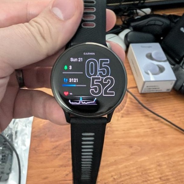 Garmin Venu 4 - Slate, 45 MM