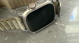 Good
													Apple Watch Ultra 2 49mm - Unlocked, Natural, A2986, photo 1 of 4