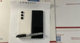 Good
													Samsung Galaxy Z Fold5 - Verizon, Cream, 256 GB, 12 GB, SM-F946U, photo 4 of 13