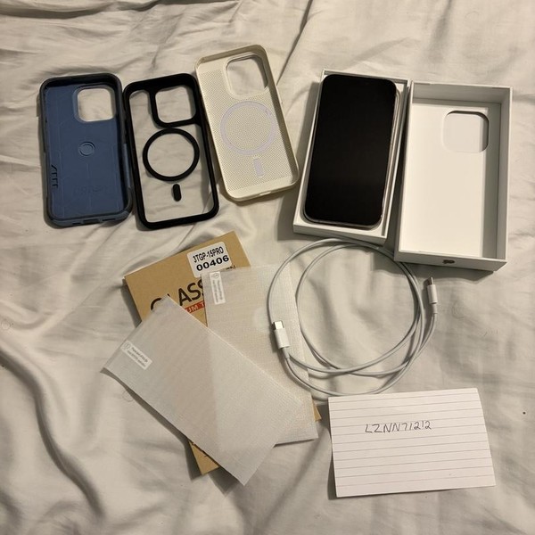 Apple iPhone 15 Pro - Unlocked, 128 GB, Natural, A2848