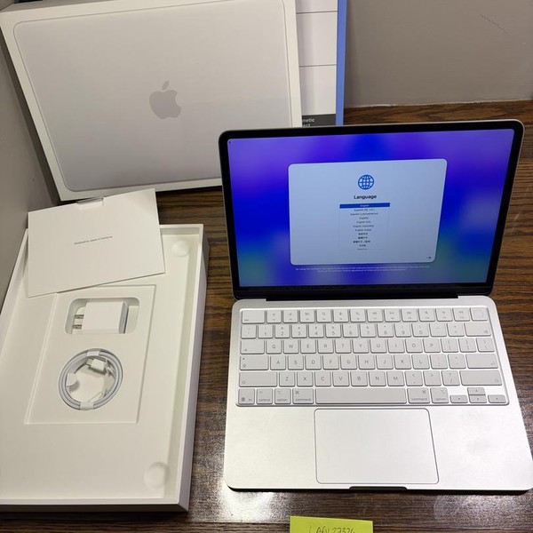 MacBook Neo 2026 - 512 GB, Silver, 8 GB, Apple A18 Pro