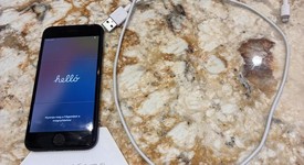 Good
													Apple iPhone SE 2nd Gen 2020 - Unlocked, Black, 64 GB, A2275, photo 2 of 7