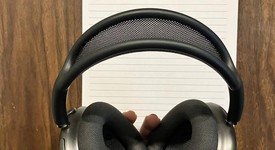 Used
													Apple AirPods Max - Gray, photo 5 of 8