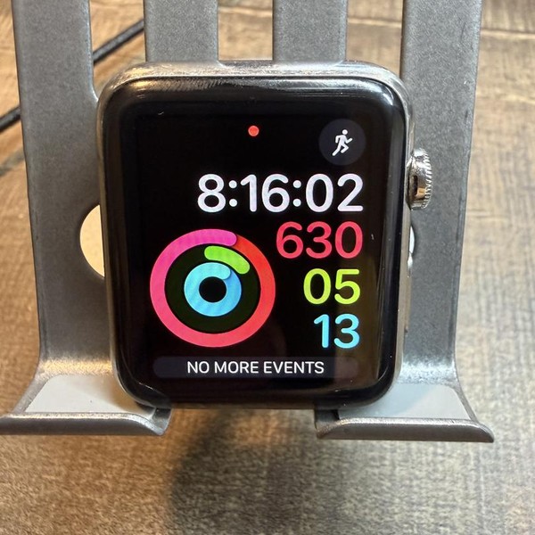 Apple Watch 1st Gen 42mm - 8 GB, Silver, A1554, Stainless Steel