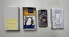 Good
													Apple iPhone Xr - Unlocked, White, 64 GB, A1984, photo 1 of 8