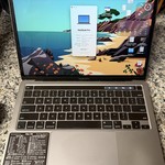 Good MacBook Pro 2020 - 13 inch - 1 TB, Gray, 32 GB, Intel Core i7