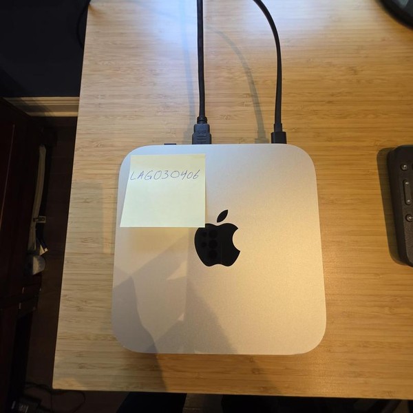 Mac mini 2020 - 256 GB, Silver, 16 GB, Apple M1