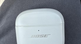 Used
													Bose QuietComfort Ultra Earbuds - White, photo 1 of 4
