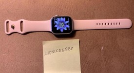 Good
													Apple Watch Series 8 45mm - AT&T, Starlight, A2774 - Cellular, Aluminum, photo 1 of 10