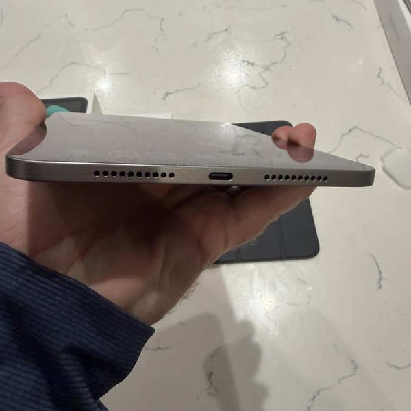 Apple iPad Mini 7th Gen - Wi-Fi, 256 GB, Gray, A2993