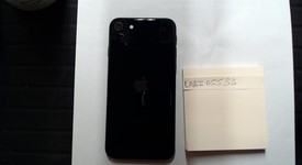 Good
													Apple iPhone SE 3rd Gen 2022 - Verizon, Midnight, 64 GB, A2595, photo 4 of 4