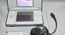 Good
													Nintendo DS Lite - White, photo 5 of 5