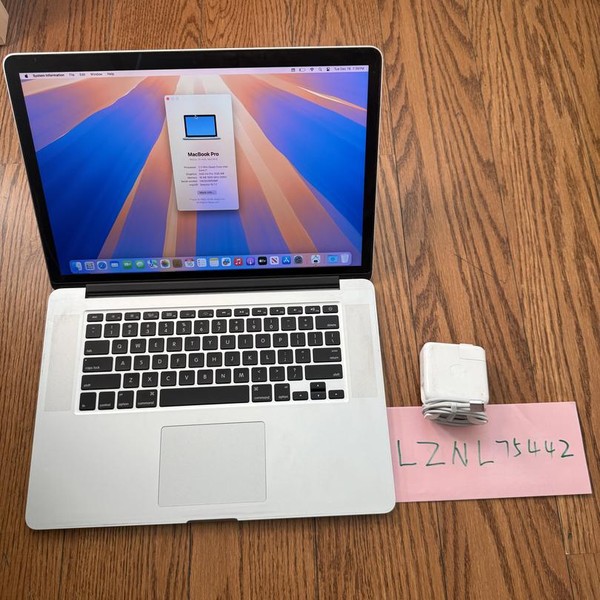 MacBook Pro 2015 (Retina) - 15 inch - 512 GB, Silver, 16 GB