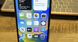 Good
													Apple iPhone X - Unlocked, Gray, 64 GB, A1901, GSM, photo 1 of 6