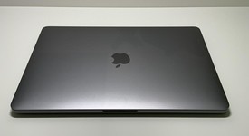 Good
													MacBook Pro 2020 - 13" - Apple M1, Gray, 256 GB, 8 GB, photo 3 of 6