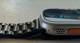 Mint
													Apple Watch Ultra 49mm - Unlocked, Titanium, A2622, photo 4 of 8