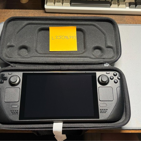 Steam Deck - 256 GB, Black, 16 GB, AMD