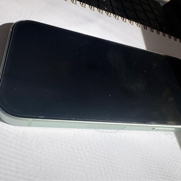Apple iPhone 15 - Unlocked, 256 GB, Green, A2846