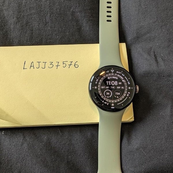 Google Pixel Watch 5 - Wi-Fi, Satin Pyrite Aluminum, 41mm, Wi-Fi