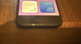 Good
													Apple iPhone SE 3rd Gen 2022 - T-Mobile, Midnight, 128 GB, A2595, photo 5 of 9