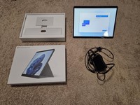 Microsoft Surface Pro 8