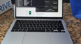 Mint
													MacBook Air 2024 (M3) - 13" - Apple M3, Silver, 512 GB, 16 GB, 10-core GPU, photo 3 of 11