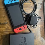 Good Nintendo Switch - 32 GB, Red & Blue