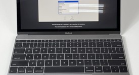 Good
													Macbook Retina 2017 - 12" - I7, Gray, 512 GB, 16 GB, photo 1 of 7