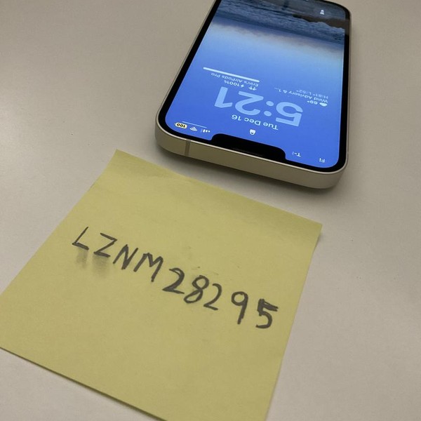 Apple iPhone 13 - T-Mobile, 128 GB, Starlight, A2482