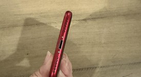 Good
													Apple iPhone SE 3rd Gen 2022 - Unlocked, Red, 64 GB, A2595, photo 4 of 7