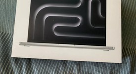 New
													MacBook Pro Late 2023 (M3) - 14" - Apple M3 Pro 11-core, Black, 512 GB, 18 GB, 14-core GPU, photo 1 of 3