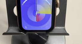 Good
													Apple Watch SE 1st Gen 40mm - Unlocked, Gold, A2353 - Cellular, Aluminum, photo 2 of 8