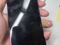 Apple iPhone 16