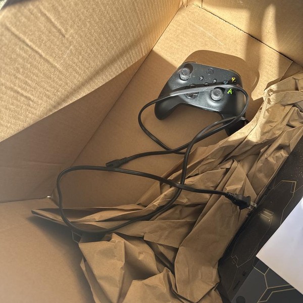 Xbox Series X (2020) - 1 TB, Black, Halo Infinite