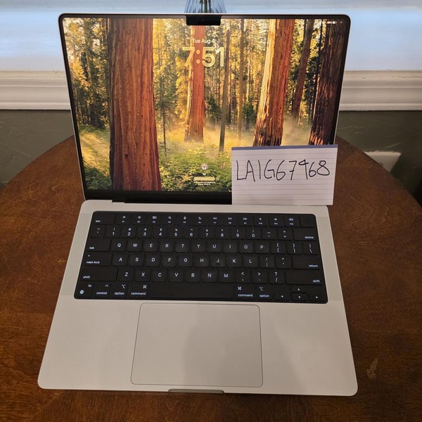MacBook Pro Late 2023 (M3) - 14 inch - 1 TB, Silver, 36 GB, Apple M3 Max 14-core, 30-core GPU