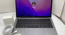 Good
													MacBook Pro 2016 (With Touch Bar) - 13" - Gray, 256 GB, 8 GB, photo 1 of 12