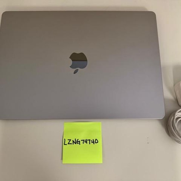 MacBook Air 2023 (M2) - 15 inch - 256 GB, Silver, 8 GB, Apple M2