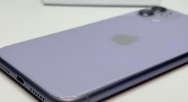 Good
													Apple iPhone 11 - Unlocked, Purple, 64 GB, A2111, photo 5 of 7