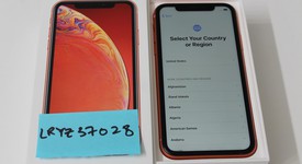 Mint
													Apple iPhone Xr - Unlocked, Coral, 128 GB, A1984, photo 5 of 14