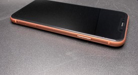 Good
													Apple iPhone Xr - Unlocked, Coral, 64 GB, A1984, photo 3 of 8