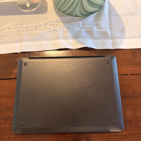 Microsoft Surface Laptop 7 - 1 TB, Black, 32 GB, Snapdragon X Elite, 13.8 inch