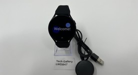 Mint
													Samsung Galaxy Watch4 - Unlocked, Black, 44mm, photo 6 of 6