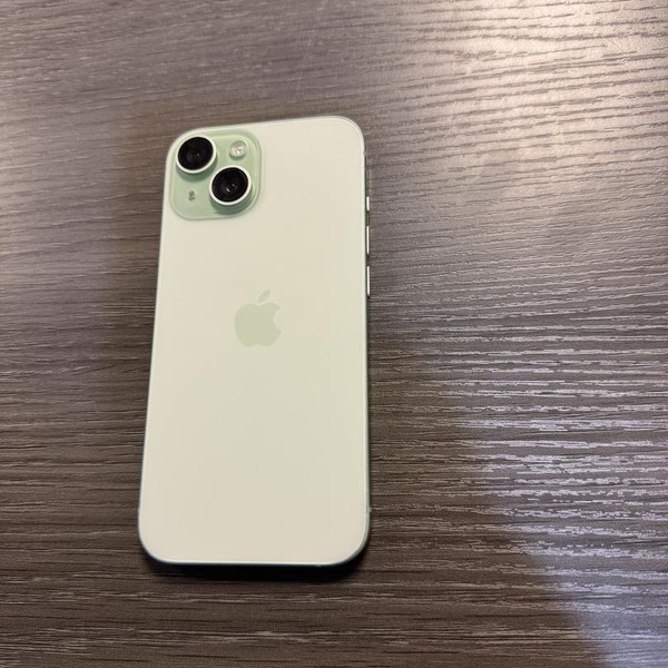 Apple iPhone 15 - Unlocked, 128 GB, Green, A2846